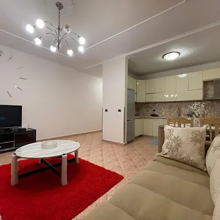 Apartment Center Appartament- Dario